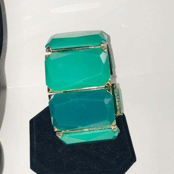 Jewelry set - Picture 4 of 4